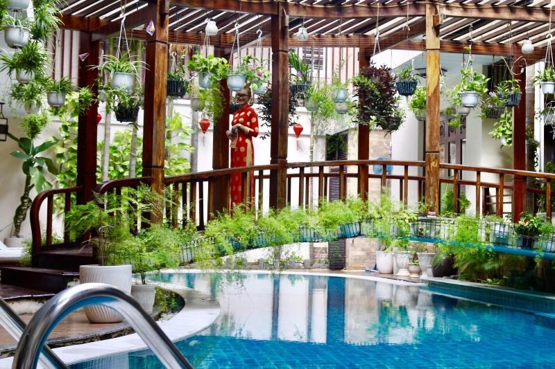 Long Life Riverside Hotel & Spa, Singapore