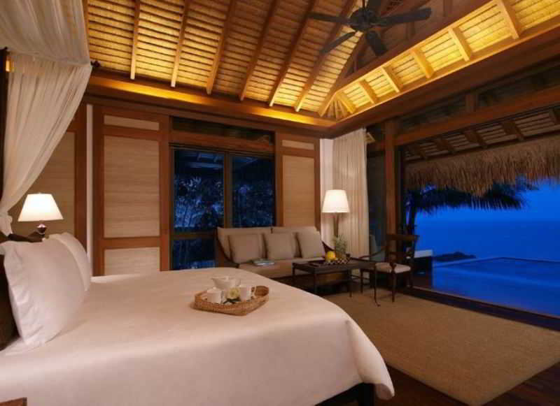 Photo of Pangulasian Island Resort, 5-star hotel in El Nido