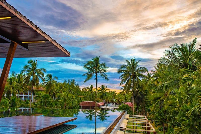 Graceland Khaolak Beach Resort, Singapore