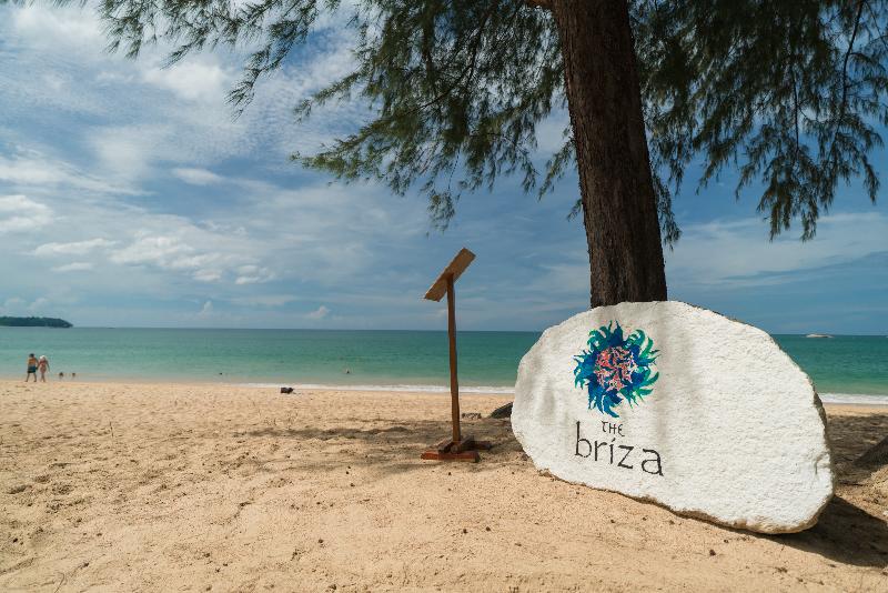 The Briza Beach Resort Khaolak, Singapore