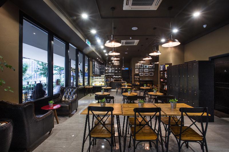 Photo of Manhattan Business Hotel Damansara Perdana, 3-star hotel in Kuala Lumpur (and vicinity)