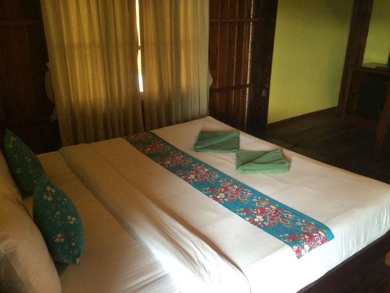 Photo of Tharathip Resort, 2-star hotel in Koh Phangan