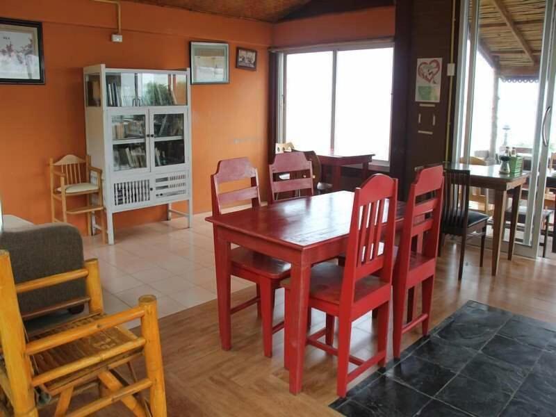 Photo of Suncliff Resort, 3-star hotel in Koh Phangan