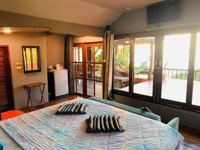 Photo of Suncliff Resort, 3-star hotel in Koh Phangan