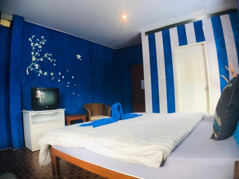 Photo of Suncliff Resort, 3-star hotel in Koh Phangan