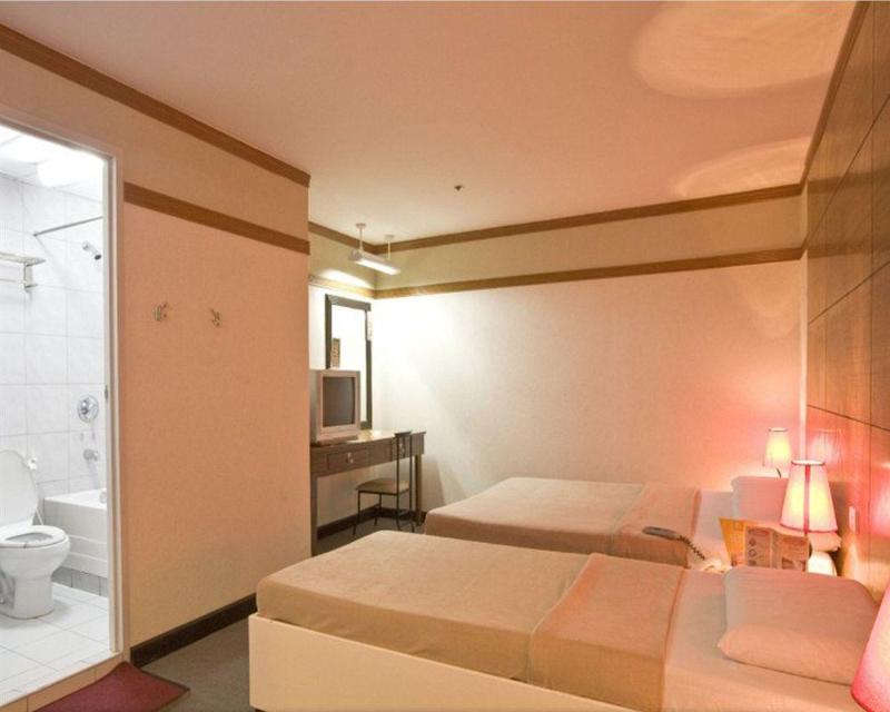 Photo of Hotel Sogo Cabanatuan, 2-star hotel in Cabanatuan