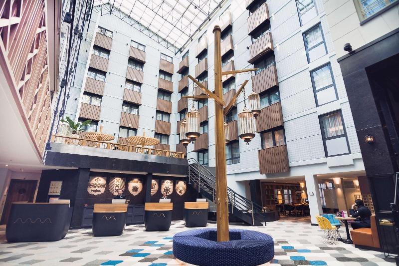 Photo of Radisson Blu Hotel, Amsterdam City Center, 4-star hotel in Amsterdam (and vicinity)