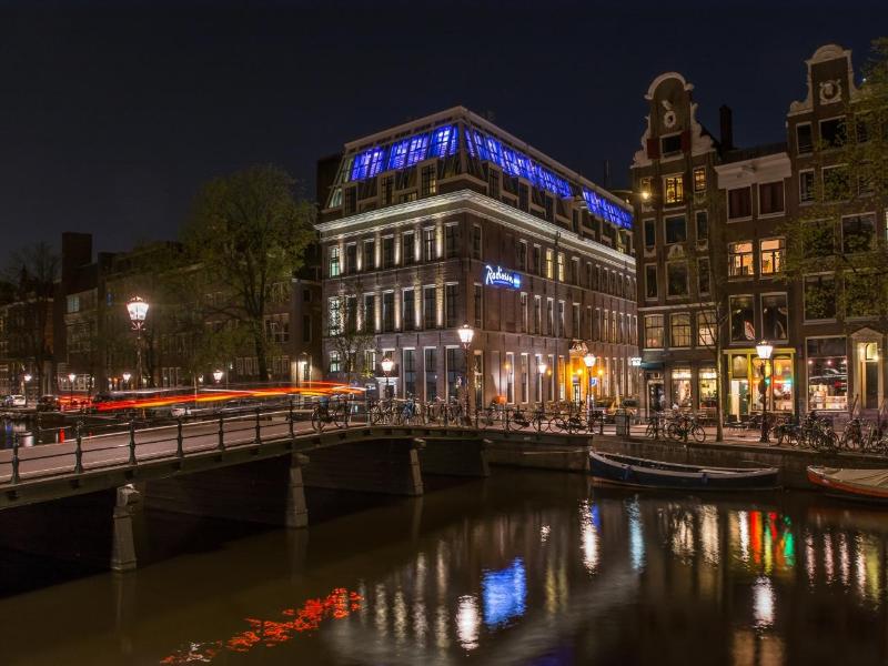 Photo of Radisson Blu Hotel, Amsterdam City Center, 4-star hotel in Amsterdam (and vicinity)