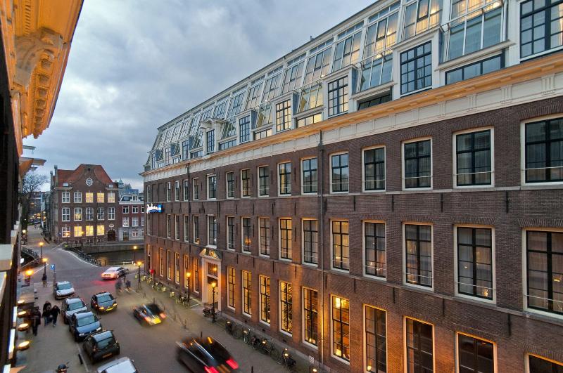 Photo of Radisson Blu Hotel, Amsterdam City Center, 4-star hotel in Amsterdam (and vicinity)