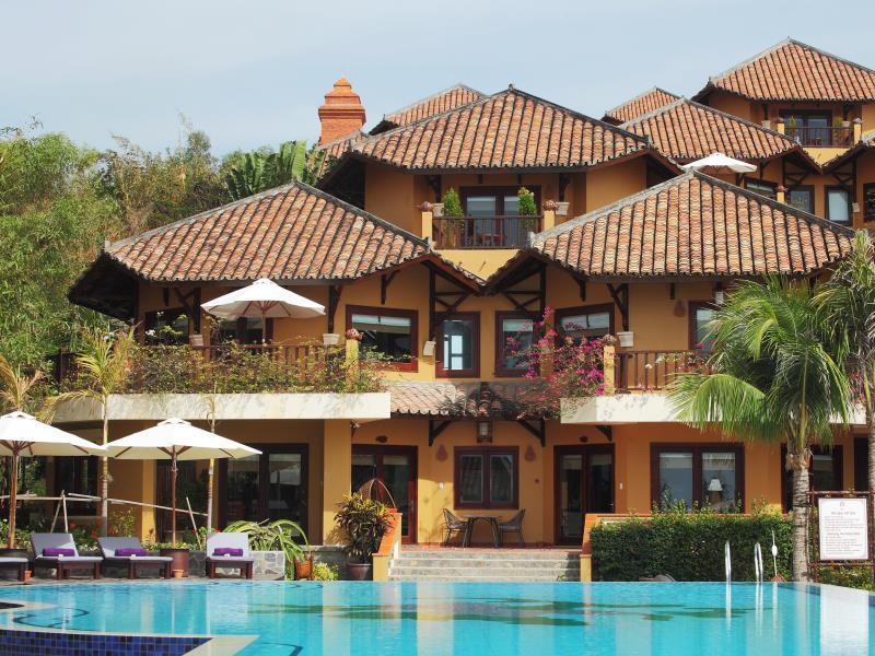 Poshanu Resort, Singapore