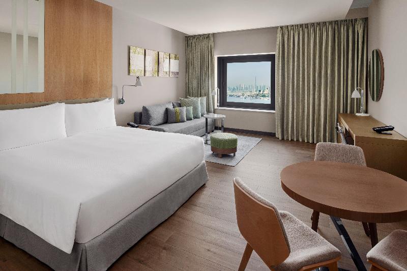 Holiday Inn & Suites DUBAI FESTIVAL CITY by IHG, Singapore