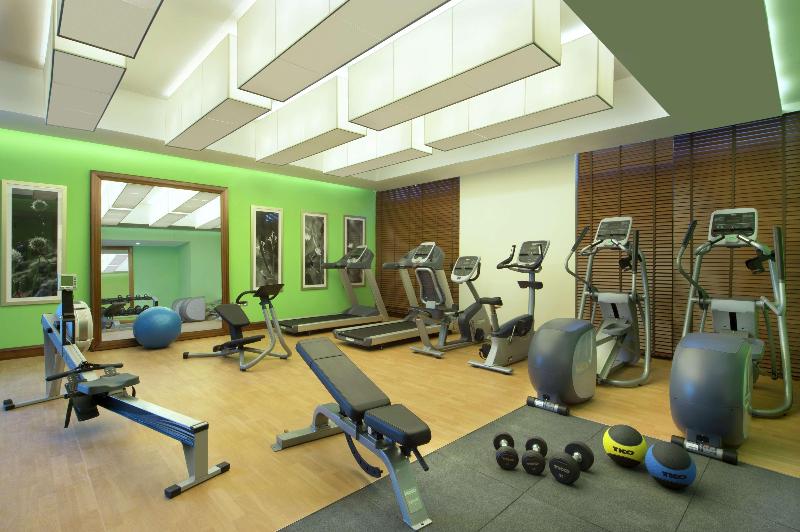 Hilton Garden Inn Dubai Jumeirah, Singapore