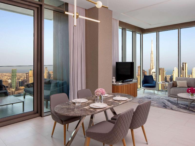 SLS Dubai Hotel & Residences, Singapore