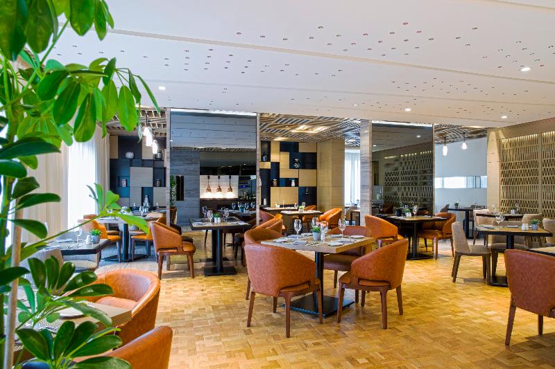 Grayton Hotel Dubai, Singapore