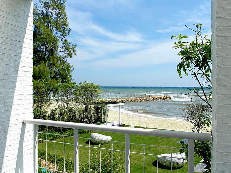 Verano Beach Villa, Singapore