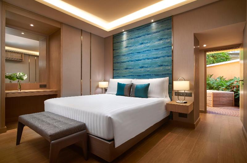 Amari Vogue Krabi, Singapore