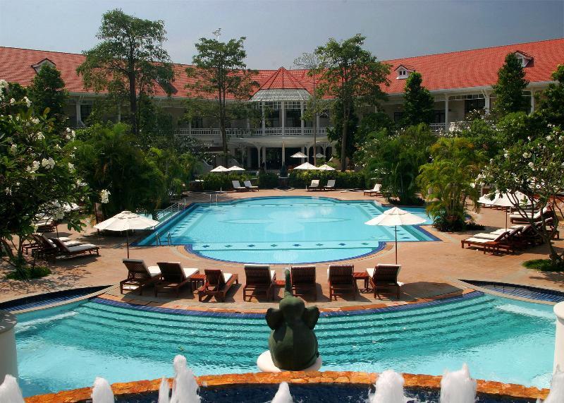 Centara Grand Beach Resort & Villas Hua Hin, Singapore