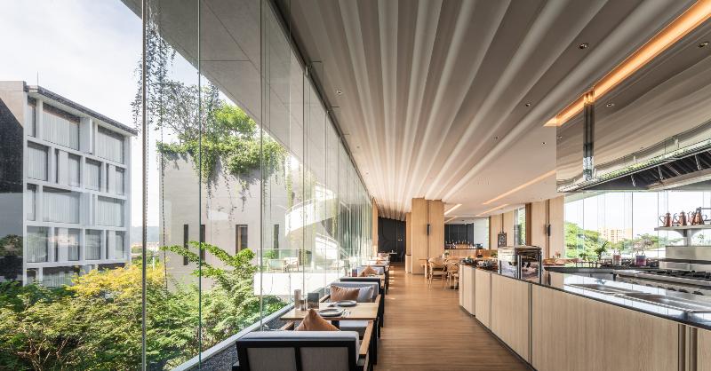 NH Hua Hin, Singapore