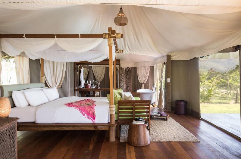 Koyao Island Resort, Singapore