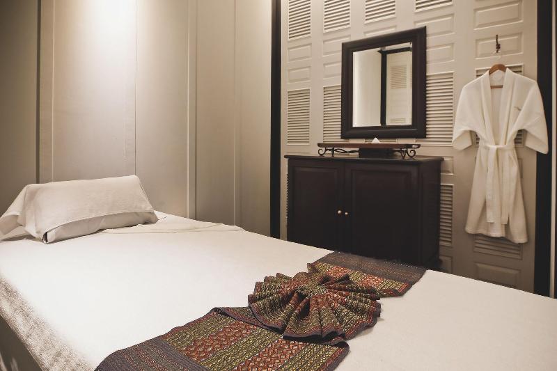 The Raweekanlaya Bangkok Wellness Cuisine Resort, Singapore