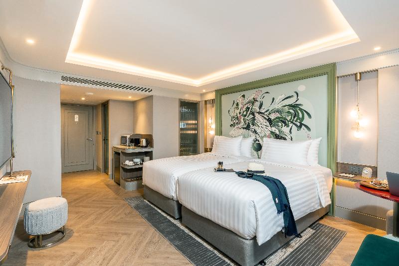 The Salil Hotel Riverside-Bangkok, Singapore