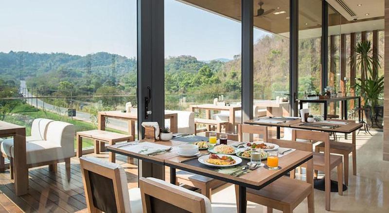 The Peri Hotel Khao Yai, Singapore
