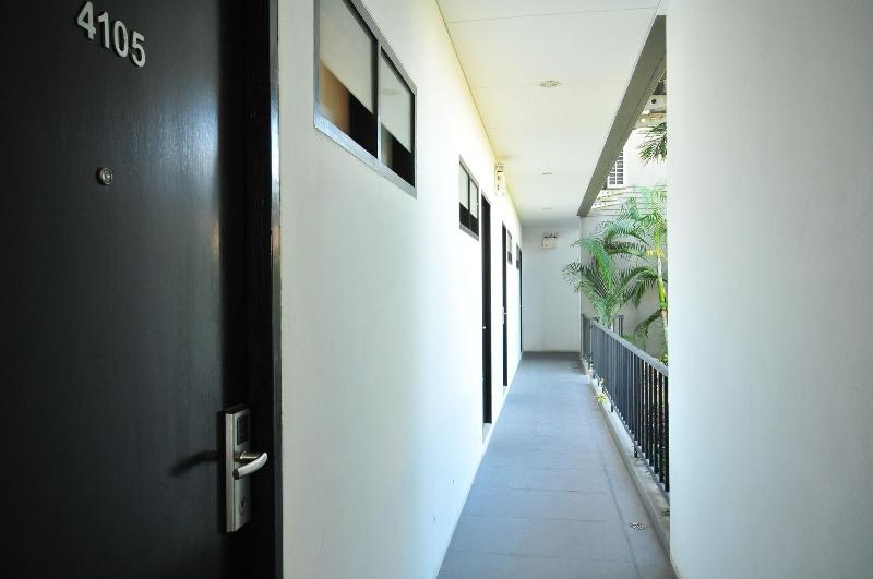 BS RESIDENCE Suvarnabhumi, Singapore