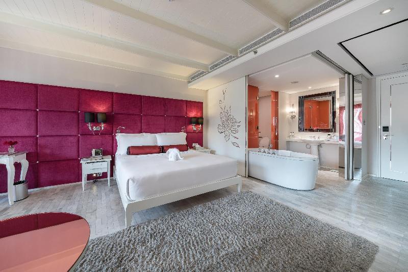 Hua Chang Heritage Hotel Bangkok, Singapore