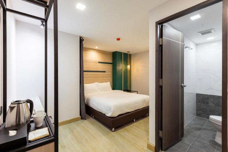 Pratunam Residence Hotel, Singapore