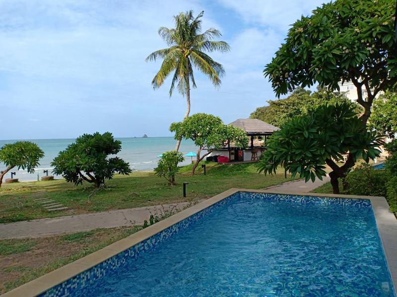 The Bay Samui Resort, Singapore