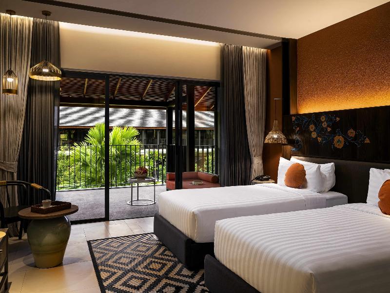 Grand Mercure Khao Lak Bangsak, Singapore