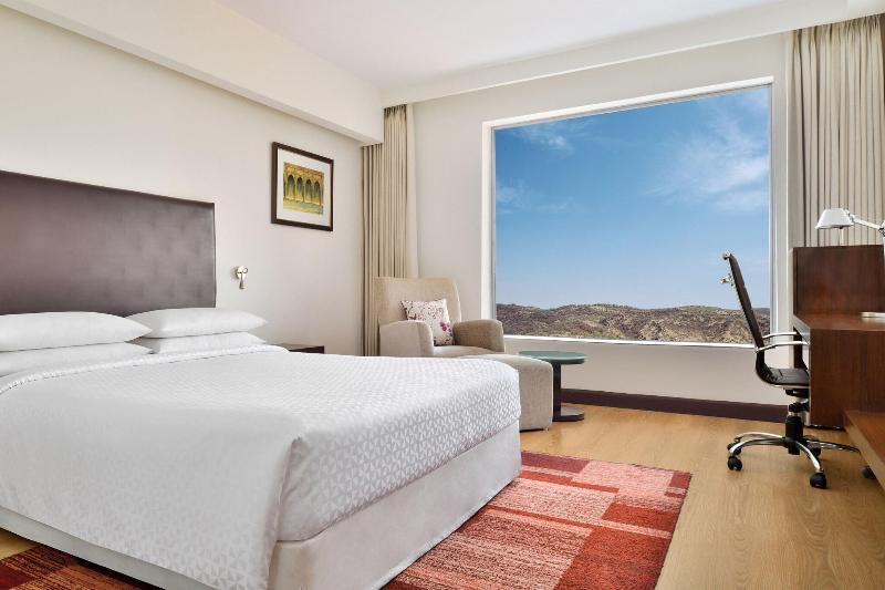 Photo of Four Points by Sheraton Jaipur, City Square, 5-star hotel in Jaipur District
