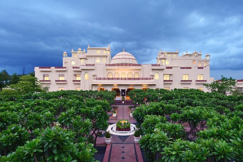 Le Méridien Jaipur Resort & Spa exterior, 5-Star hotel in Jaipur District