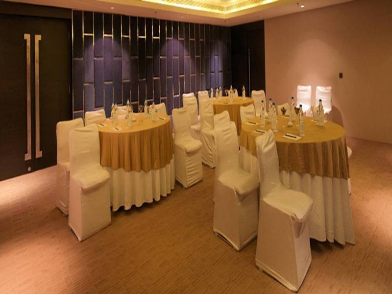 Photo of Hotel Royal Orchid, Jaipur, 5-star hotel in Jaipur District