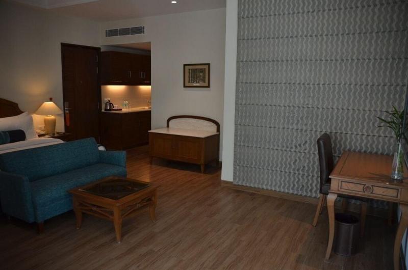 Photo of The Lalit Traveller Jaipur, 4-star hotel in Jaipur District