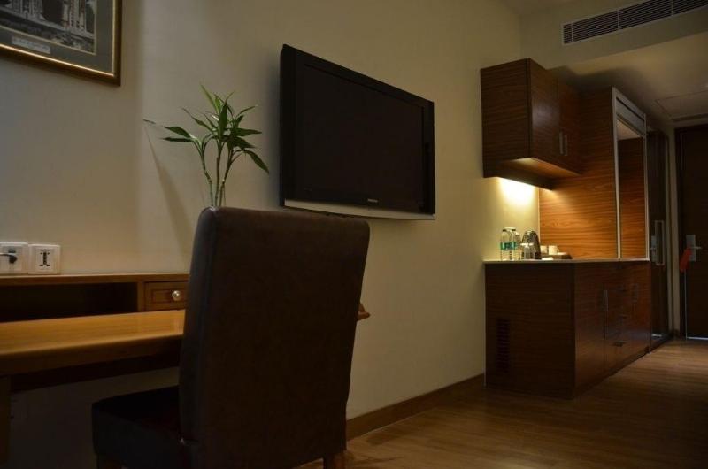 Photo of The Lalit Traveller Jaipur, 4-star hotel in Jaipur District