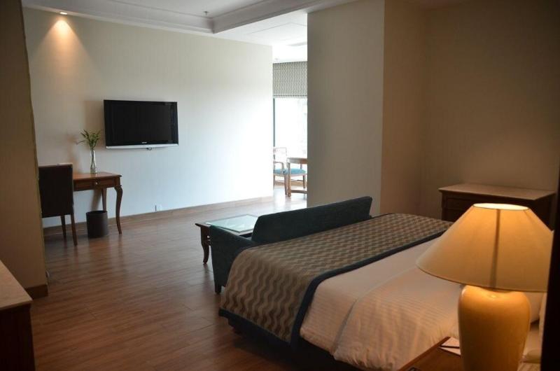 Photo of The Lalit Traveller Jaipur, 4-star hotel in Jaipur District