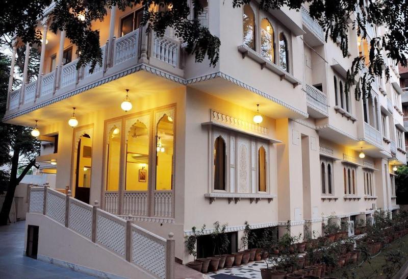Photo of Om Niwas Suite Hotel, 3-star hotel in Jaipur District