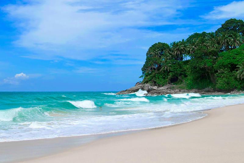 Photo of Holiday Inn Resort Phuket Surin Beach by IHG, 4-star hotel in Kamala Beach