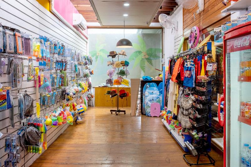 Photo of Holiday Inn Resort Phuket Surin Beach by IHG, 4-star hotel in Kamala Beach