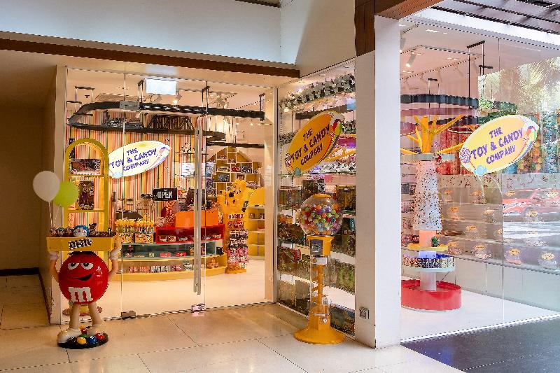 Photo of Holiday Inn Resort Phuket Surin Beach by IHG, 4-star hotel in Kamala Beach