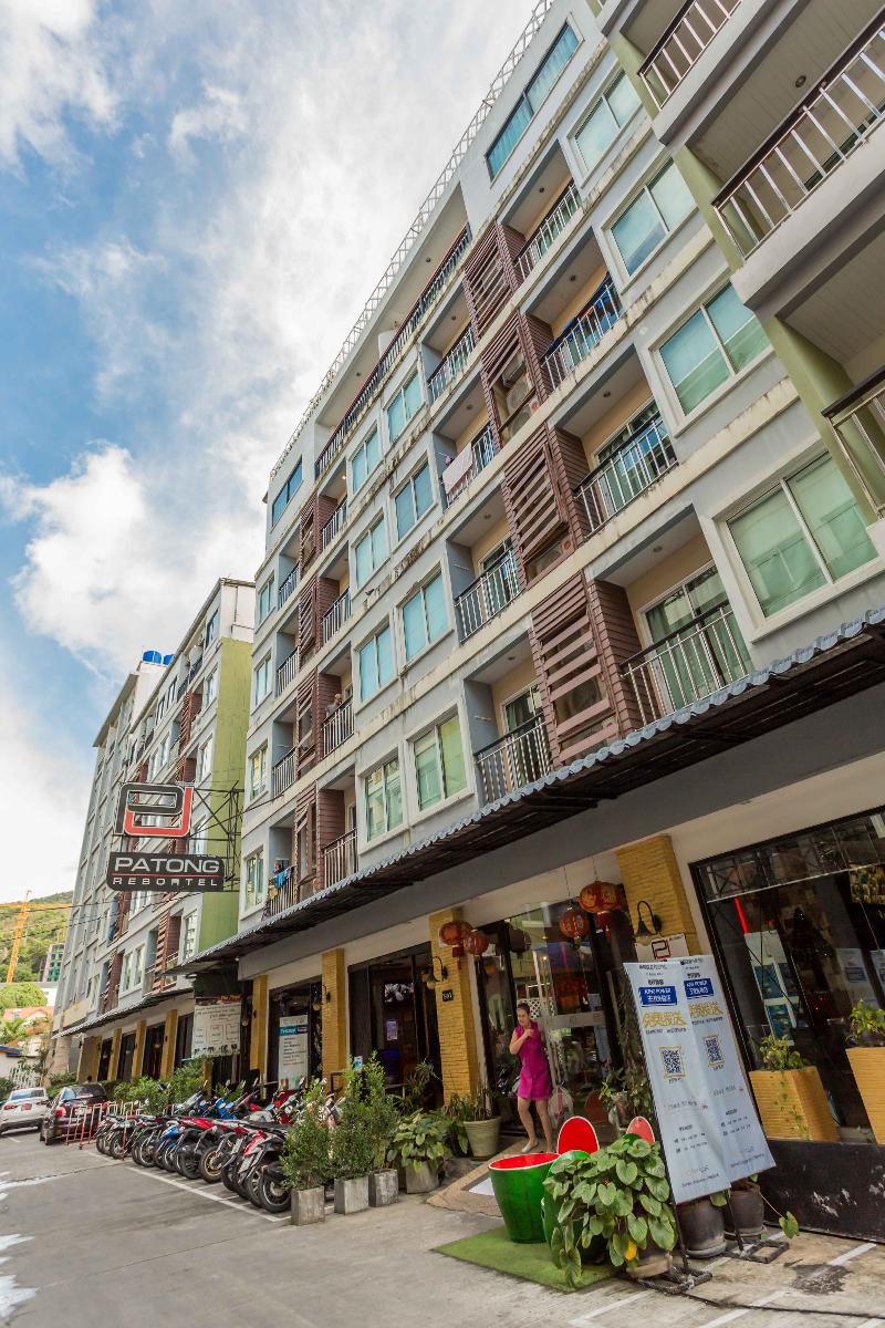 Photo of PJ Patong Resortel, 3-star hotel in Bangla Road