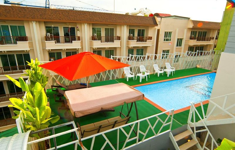 Photo of PJ Patong Resortel, 3-star hotel in Bangla Road