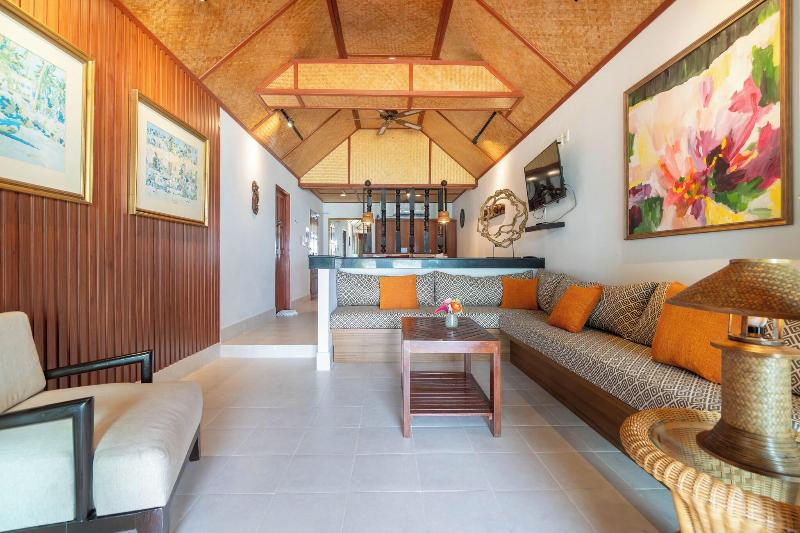 Photo of Friendship Beach Resort & Atmanjai Wellness Spa, 3-star hotel in Phuket (and vicinity)