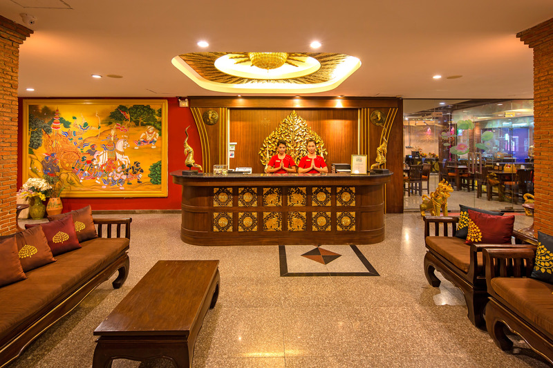 Photo of Tanawan Phuket Hotel, 2-star hotel in Bangla Road
