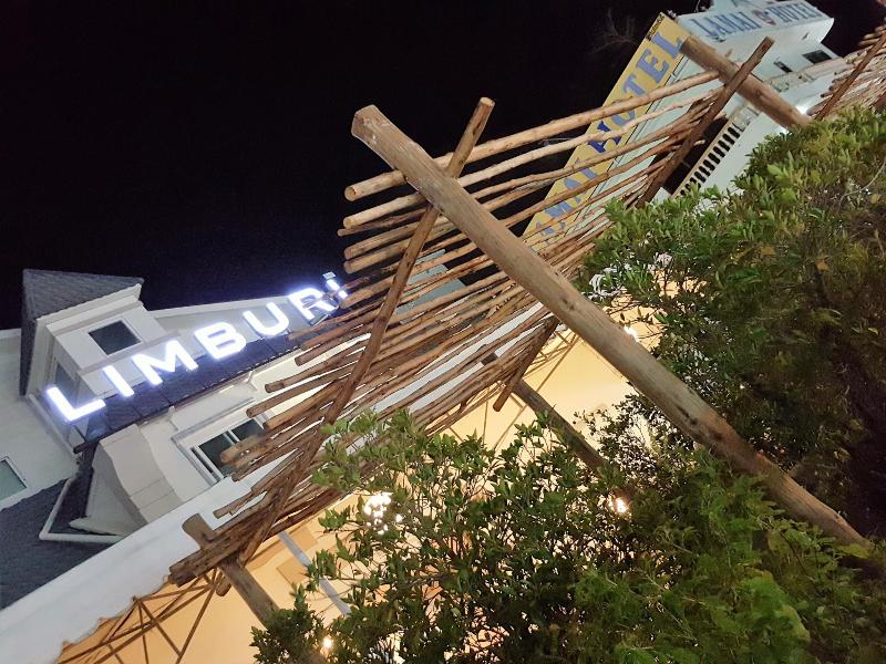 Photo of Limburi Hometel, 3-star hotel in Bangla Road