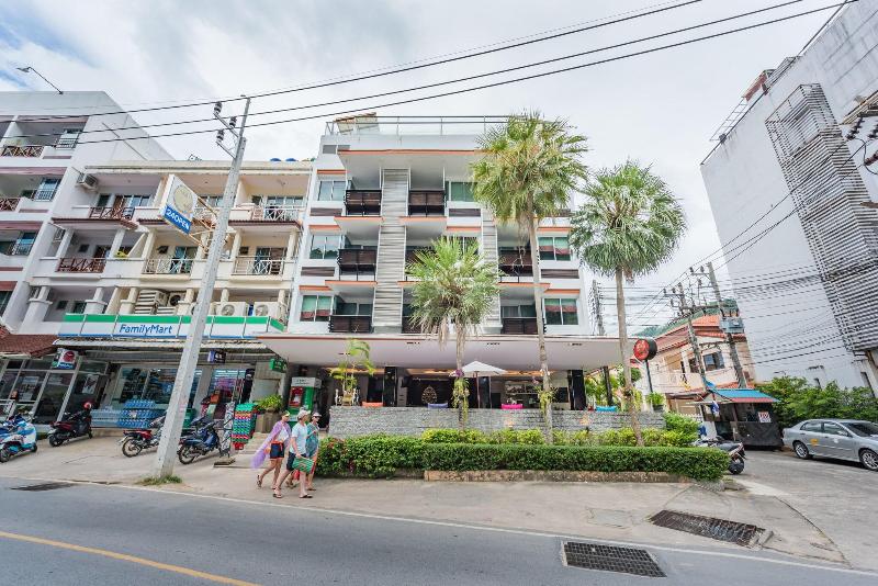 Photo of Kata Beach Studio, 3-star hotel in Kata Beach