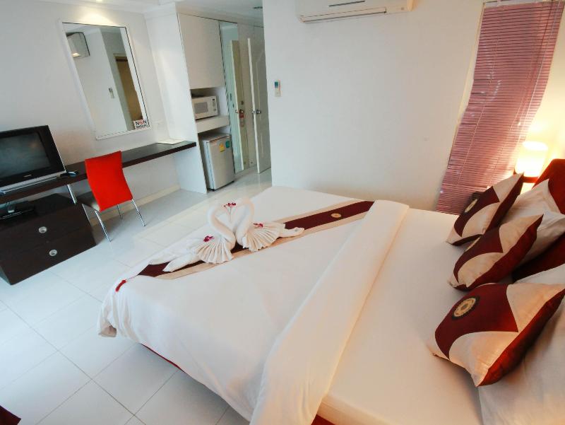 Photo of Kata Beach Studio, 3-star hotel in Kata Beach