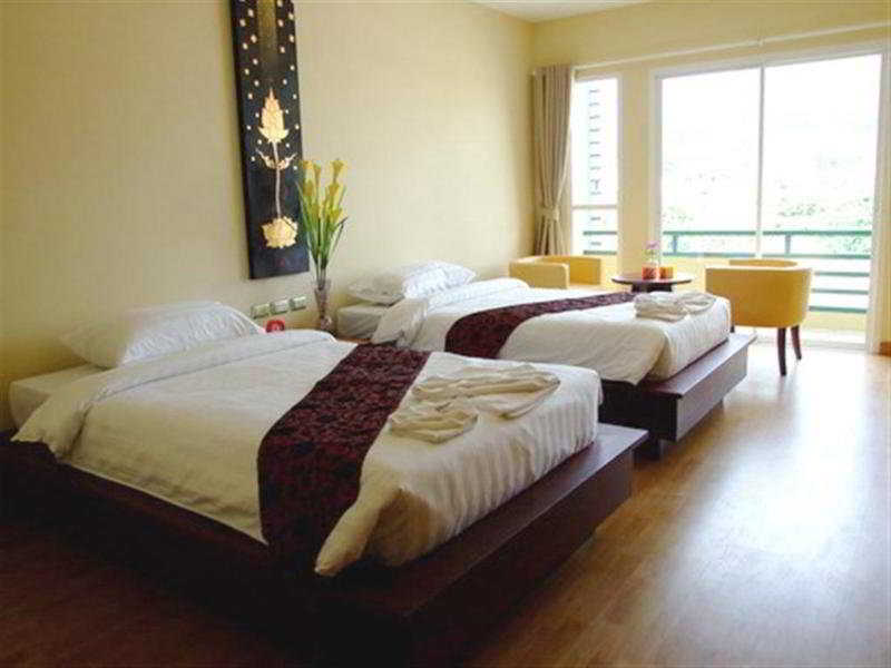 Photo of Bhukitta Boutique Hotel, 3-star hotel in Phuket (and vicinity)