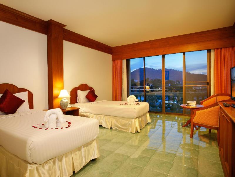 Photo of Jiraporn Hill Resort, 3-star hotel in Bangla Road